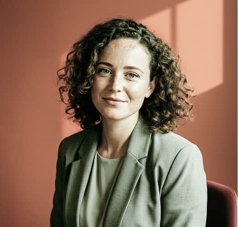 Lena Park, Chief Operating Officer